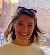 Adeline Compère